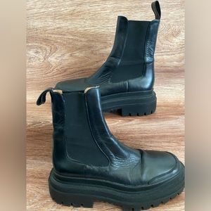 Zara Treaded Chelsea Boots Womens Size 37 Black Chunky Platform Spandex Side y2k